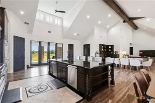 500 Sendera Loop, Victoria, TX 77904 - Photo 10