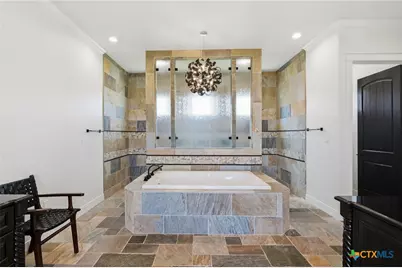 500 Sendera Loop, Victoria, TX 77904 - Photo 20