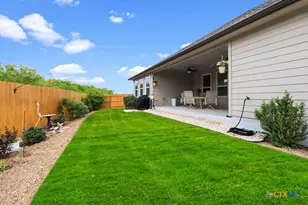 825 Pader, New Braunfels, TX 78130 - Photo 28