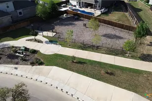 825 Pader, New Braunfels, TX 78130 - Photo 38