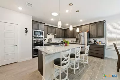 825 Pader, New Braunfels, TX 78130 - Photo 10