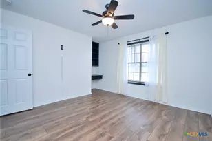 6911 Fm 532, Gonzales, TX 78629 - Photo 16