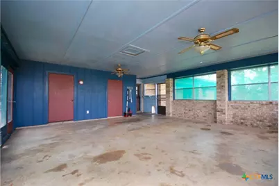 6911 Fm 532, Gonzales, TX 78629 - Photo 22