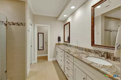 8 Trophy Lane, New Braunfels, TX 78132 - Photo 20