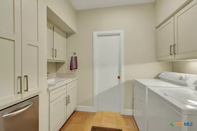 8 Trophy Lane, New Braunfels, TX 78132 - Photo 28