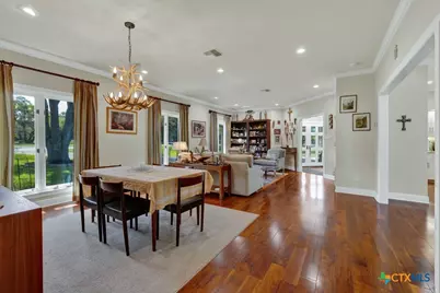 8 Trophy Lane, New Braunfels, TX 78132 - Photo 12