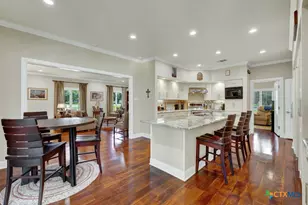 8 Trophy Ln, New Braunfels, TX 78132 - Photo 16