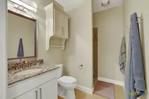 8 Trophy Ln, New Braunfels, TX 78132 - Photo 36