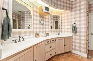 1901 Riada Dr, New Braunfels, TX 78132 - Photo 16