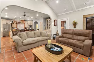 1901 Riada Dr, New Braunfels, TX 78132 - Photo 14