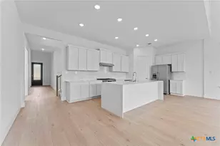 5504 Paschal Pk, New Braunfels, TX 78132 - Photo 14