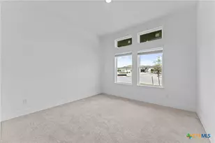 5504 Paschal Pk, New Braunfels, TX 78132 - Photo 4