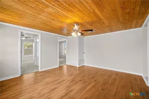 1117 Westview Dr, Gatesville, TX 76528 - Photo 8