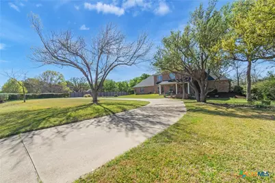 1703 Canyon Springs Drive, Belton, TX 76513 - Photo 8