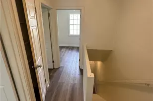 1204 E Warren Ave, Victoria, TX 77901 - Photo 4