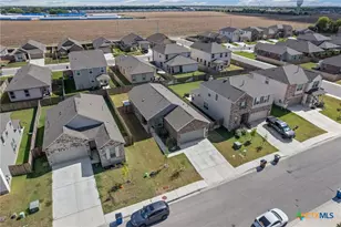 222 Summit Dr, Lockhart, TX 78644 - Photo 26