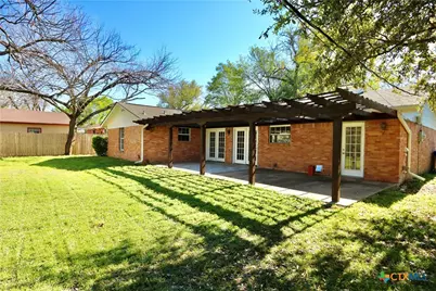 2131 Mountainview Drive, Waco, TX 76710 - Photo 6