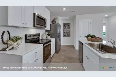 1251 Avery Ranch Drive, New Braunfels, TX 78130 - Photo 8