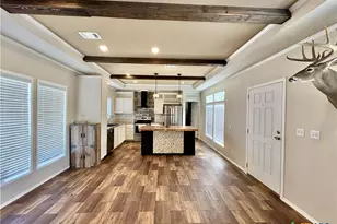 259 Hambleton Rd, Victoria, TX 77905 - Photo 10