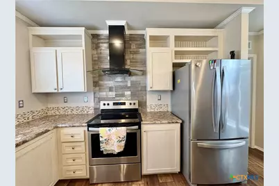 259 Hambleton Road, Victoria, TX 77905 - Photo 14