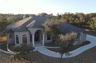 108 Lakeview Ests Dr, Belton, TX 76513 - Photo 2