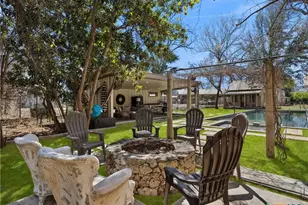 372 Magazine Ave, New Braunfels, TX 78130 - Photo 32