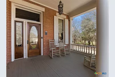 372 Magazine Avenue, New Braunfels, TX 78130 - Photo 28