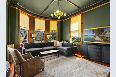 372 Magazine Avenue, New Braunfels, TX 78130 - Photo 12