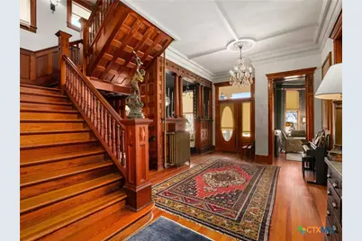 372 Magazine Avenue, New Braunfels, TX 78130 - Photo 6