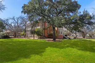 372 Magazine Ave, New Braunfels, TX 78130 - Photo 34