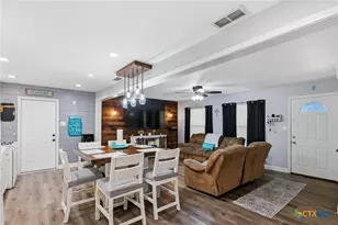 3309 Avondale St, Victoria, TX 77901 - Photo 6