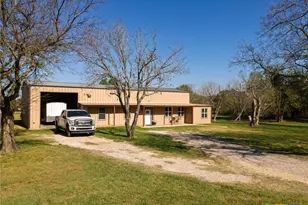 469 Whispering Oaks Loop, Killeen, TX 76549 - Photo 2