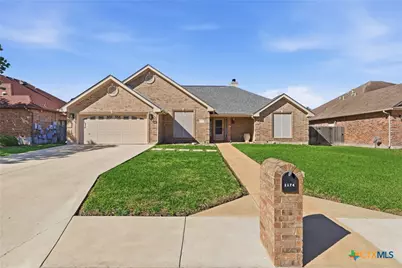 1174 Vista Bonita, New Braunfels, TX 78130 - Photo 1