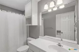 1174 Vista Bonita, New Braunfels, TX 78130 - Photo 18