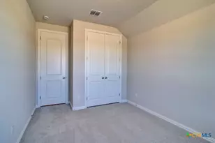 840 Pincushion Ln, New Braunfels, TX 78130 - Photo 18