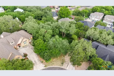 105 Yaupon Court, San Marcos, TX 78666 - Photo 18