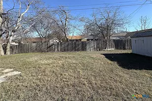1313 Elia St, Killeen, TX 76541 - Photo 2