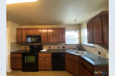 2101 Golden Eagle Drive, Killeen, TX 76549 - Photo 6