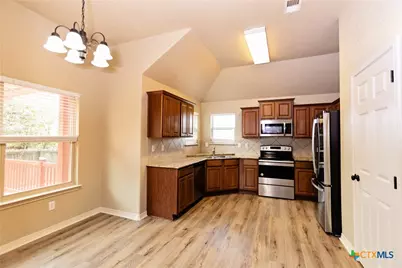 1023 Paseo Del Plata, Temple, TX 76502 - Photo 6