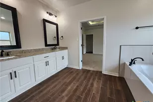 718 Golden Eagle Dr, Salado, TX 76571 - Photo 38