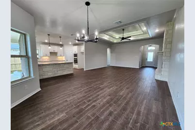 718 Golden Eagle Drive, Salado, TX 76571 - Photo 8