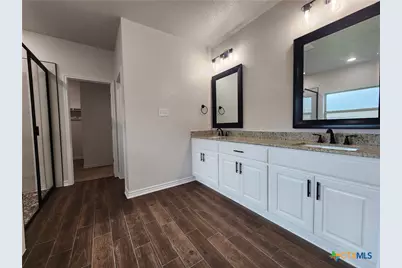 718 Golden Eagle Drive, Salado, TX 76571 - Photo 34