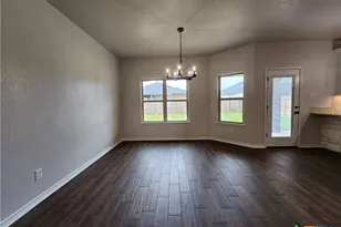 718 Golden Eagle Dr, Salado, TX 76571 - Photo 6