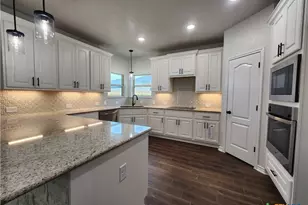 718 Golden Eagle Dr, Salado, TX 76571 - Photo 10