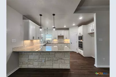 718 Golden Eagle Drive, Salado, TX 76571 - Photo 8