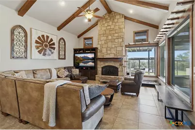 439 Mystic Parkway, Spring Branch, TX 78070 - Photo 6