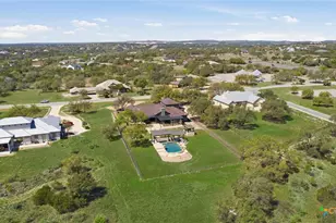 439 Mystic Pkwy, Spring Branch, TX 78070 - Photo 10