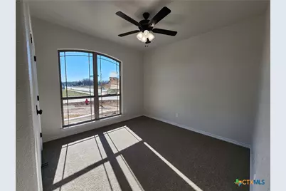 724 Golden Eagle Drive, Salado, TX 76571 - Photo 14