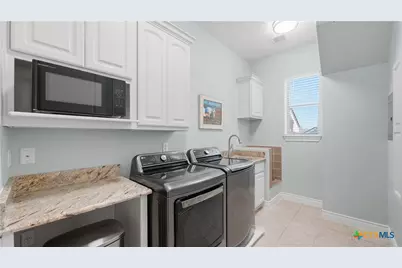 2230 Windsor Place, New Braunfels, TX 78130 - Photo 36