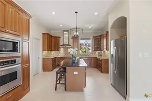 2230 Windsor Pl, New Braunfels, TX 78130 - Photo 12